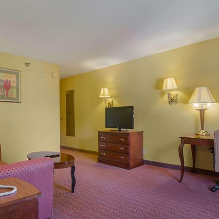 Surestay Plus Hotel By Best Western Durham Medical Center Zewnętrze zdjęcie