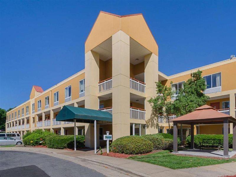 Surestay Plus Hotel By Best Western Durham Medical Center Zewnętrze zdjęcie