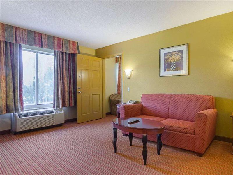 Surestay Plus Hotel By Best Western Durham Medical Center Zewnętrze zdjęcie