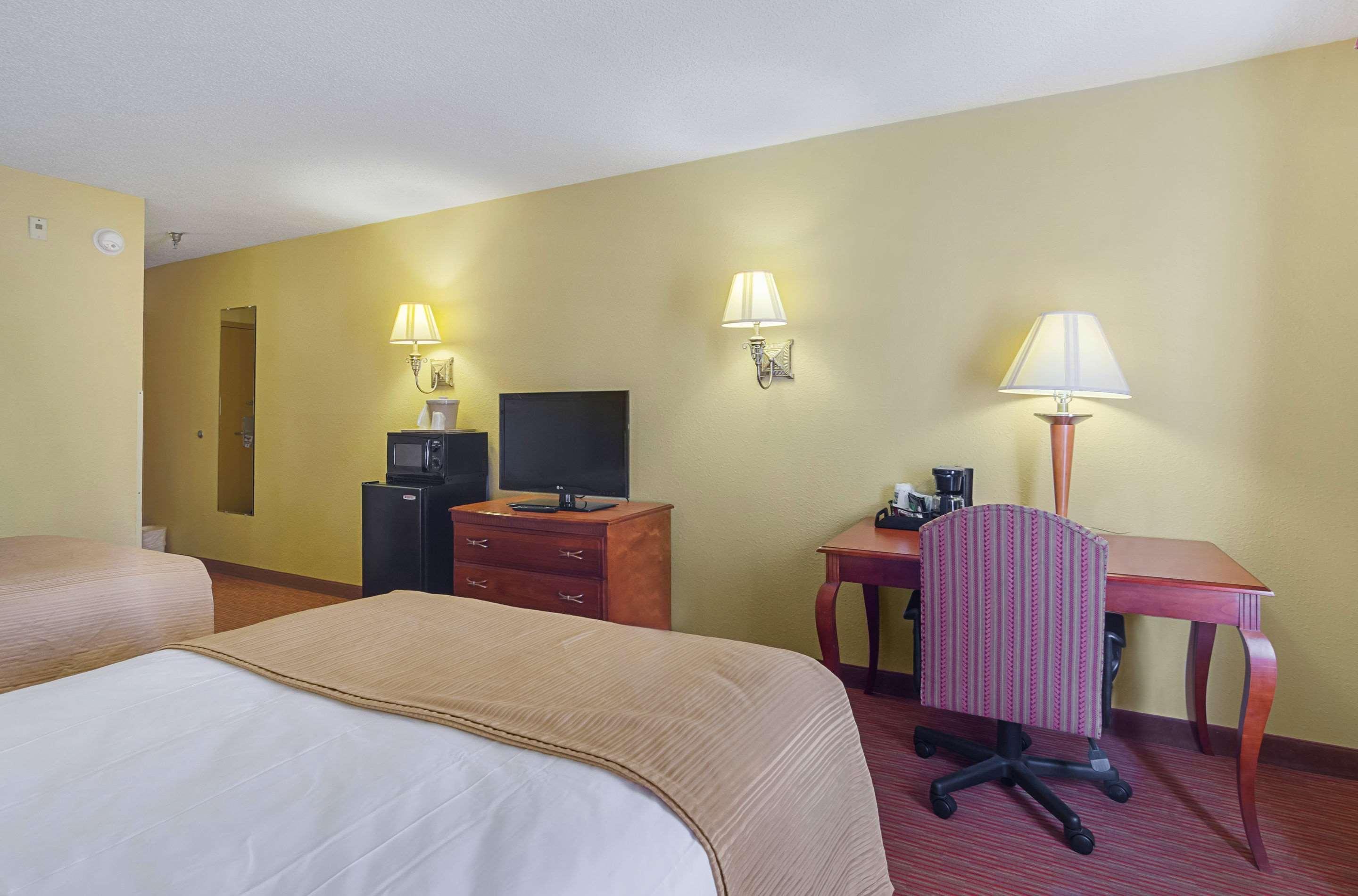 Surestay Plus Hotel By Best Western Durham Medical Center Zewnętrze zdjęcie