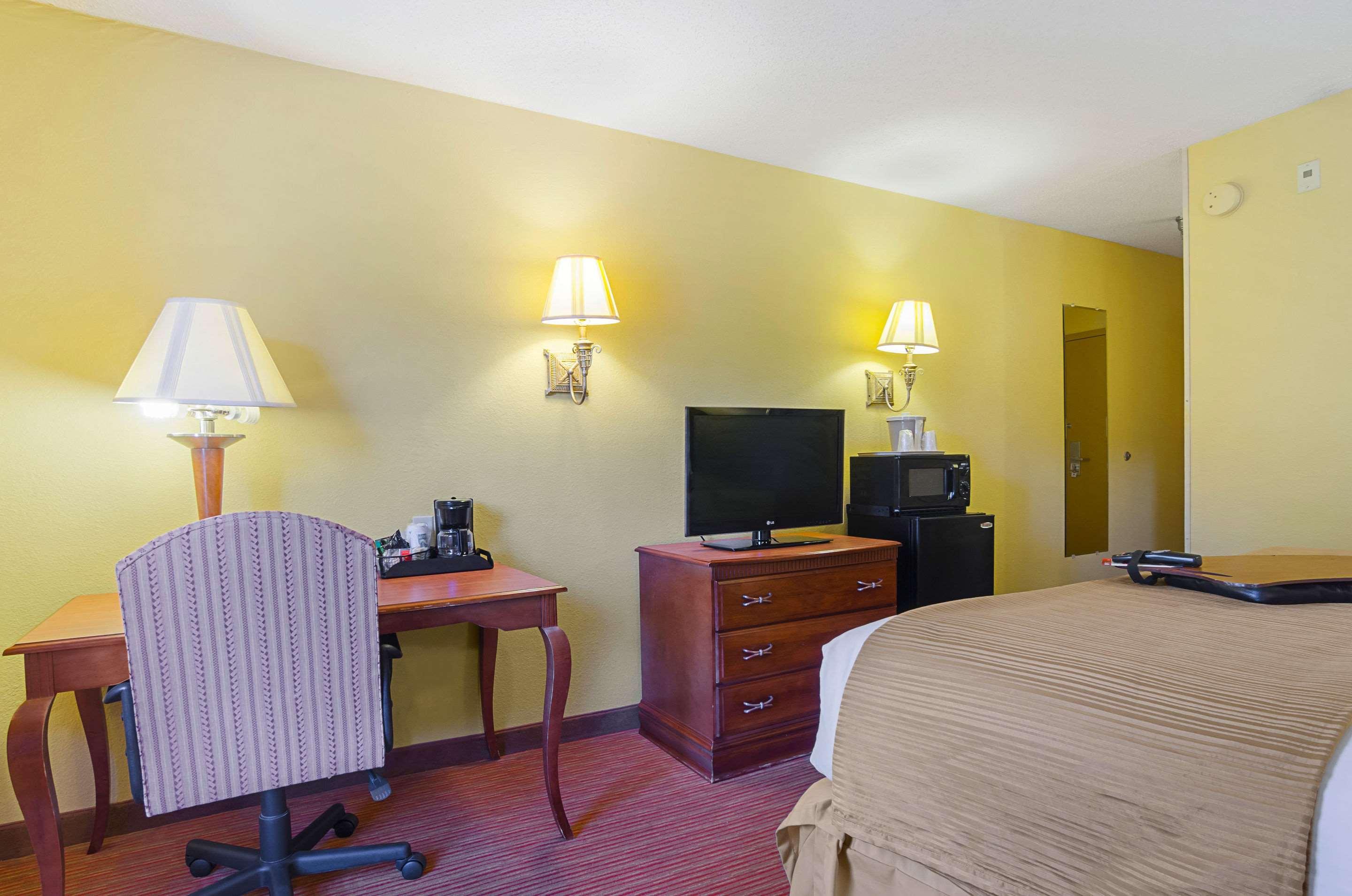 Surestay Plus Hotel By Best Western Durham Medical Center Zewnętrze zdjęcie