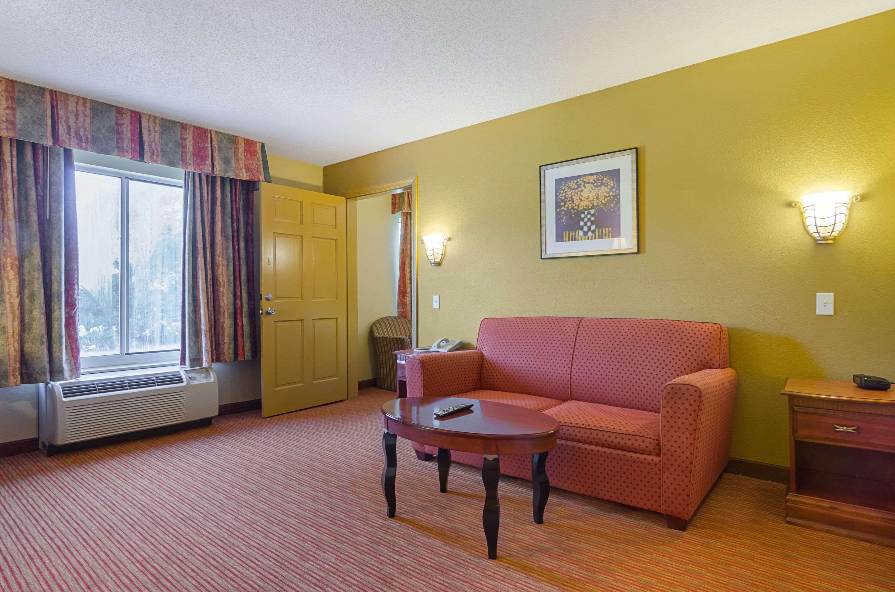 Surestay Plus Hotel By Best Western Durham Medical Center Zewnętrze zdjęcie