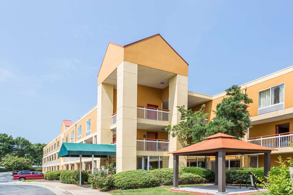 Surestay Plus Hotel By Best Western Durham Medical Center Zewnętrze zdjęcie